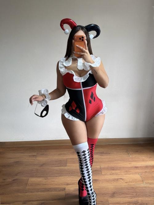 Harley Quinn Circus 